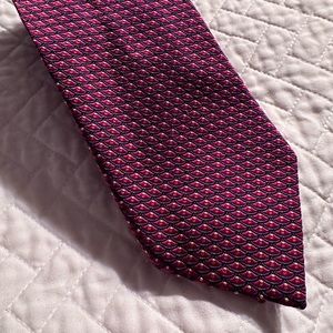 CHARVET Red Geometric Tie 100% Silk France 59"/3". 3/4 EC